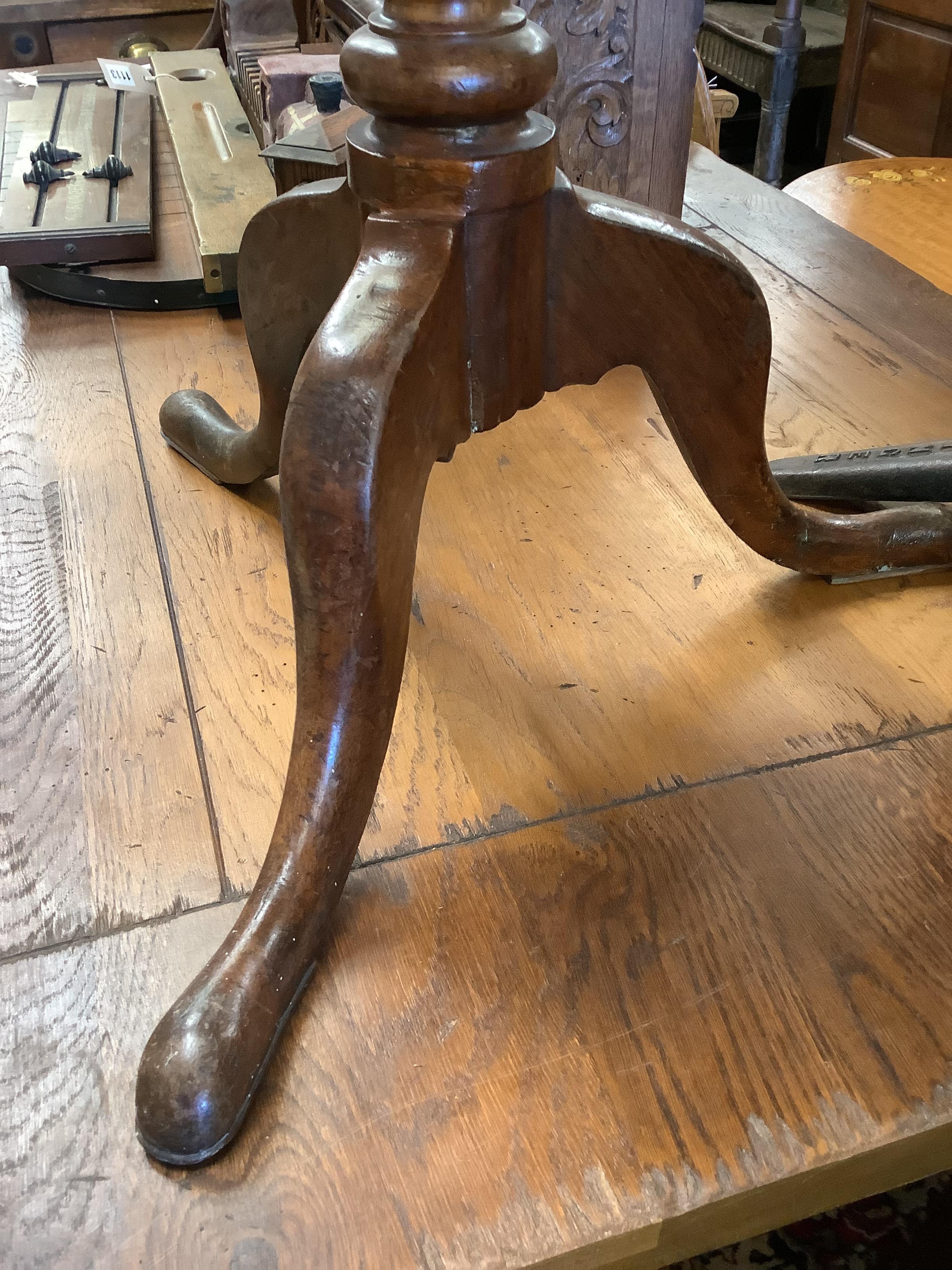 A Victorian mahogany tilt top tripod tea table, diameter 54cm, height 73cm